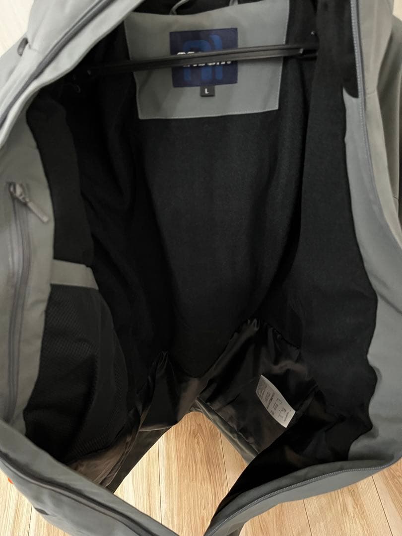 スキーウェア上下セット　メンズ　NNOUM ビブパン　Lサイズ　新品未使用