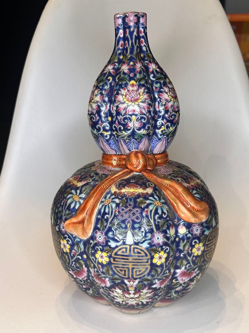 中国清代 乾隆年製款 藍釉金彩 葫蘆形賞瓶（荷花・寿字吉祥紋）中国古陶磁骨董品