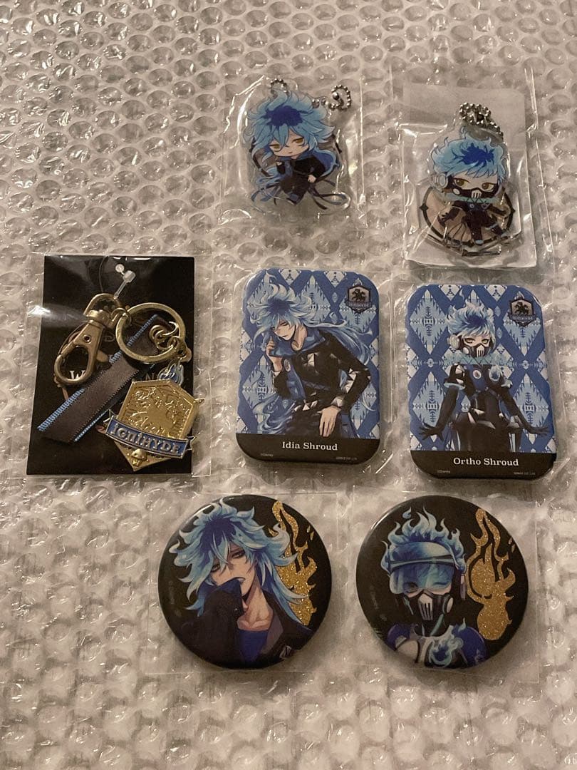 ツイステ イデア オルト ツムツム 缶バッジ Qposket ほか まとめ