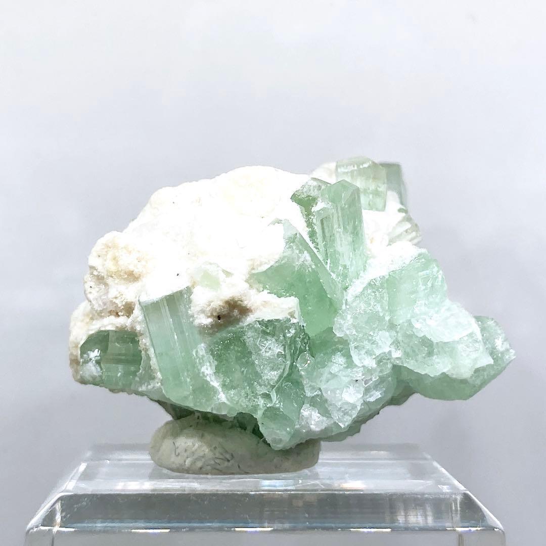 は*る様 トルマリン　クラスター　原石　鉱物標本　天然石　705