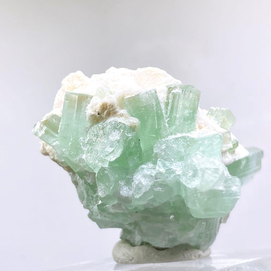 は*る様 トルマリン　クラスター　原石　鉱物標本　天然石　705