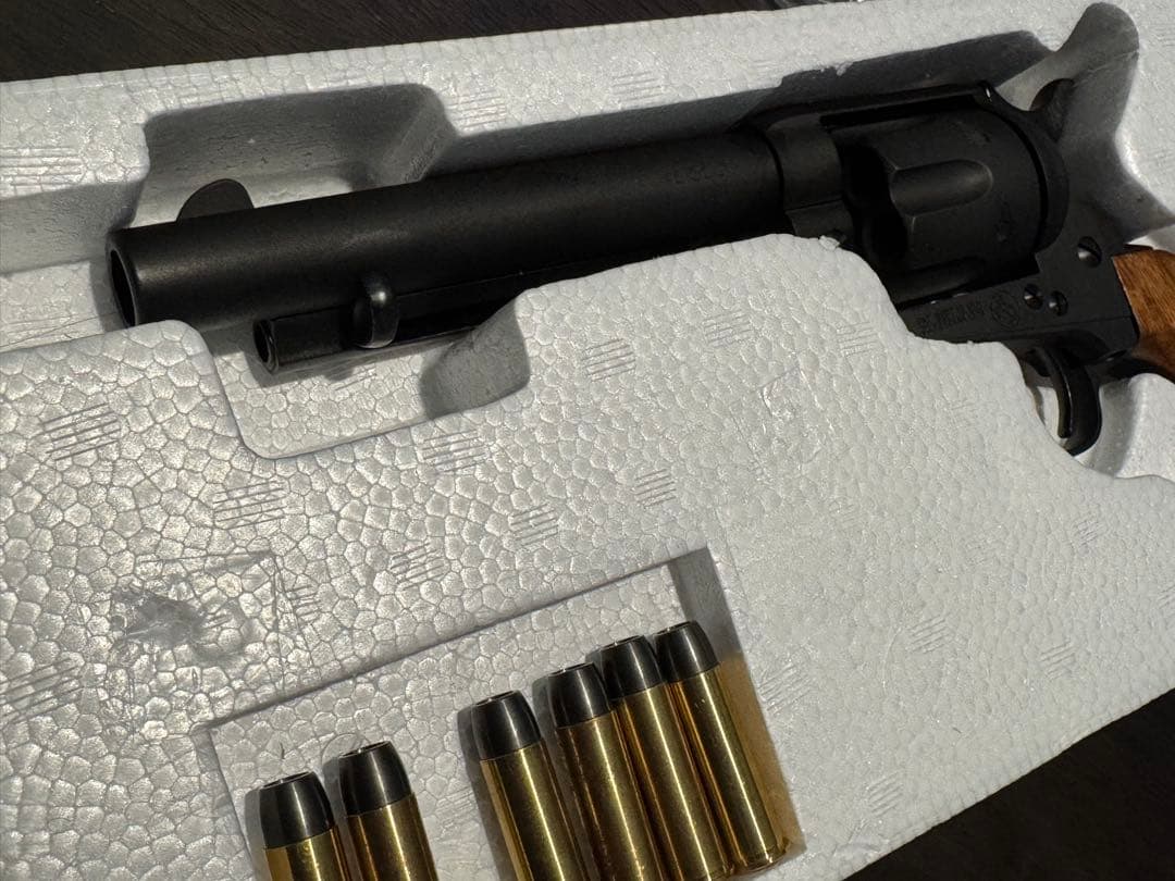 マルシン製　コルト　SAA アーティラリー　ブラックHW 木製グリップ