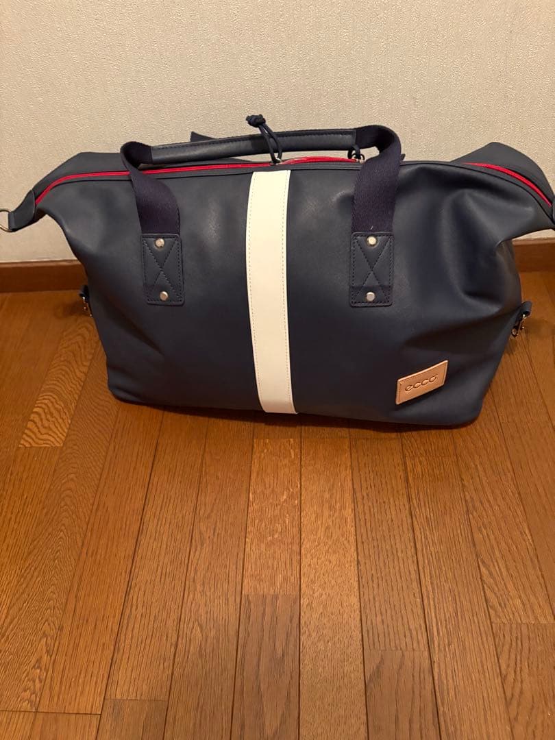 ecco ダッフルバッグ ネイビー