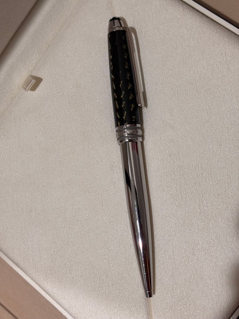 は*@様 【希少】MONT BLANC マイスターシューテュック　カーボンアンド