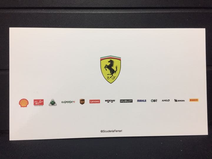 フェラーリ／キミライコネン直筆サイン入りドライバーズカード