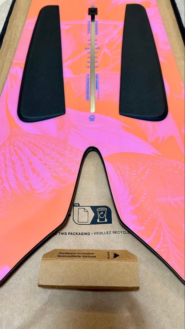 新品Burtonファミリーツ リー3DチャンネルサーファーFat Top 156