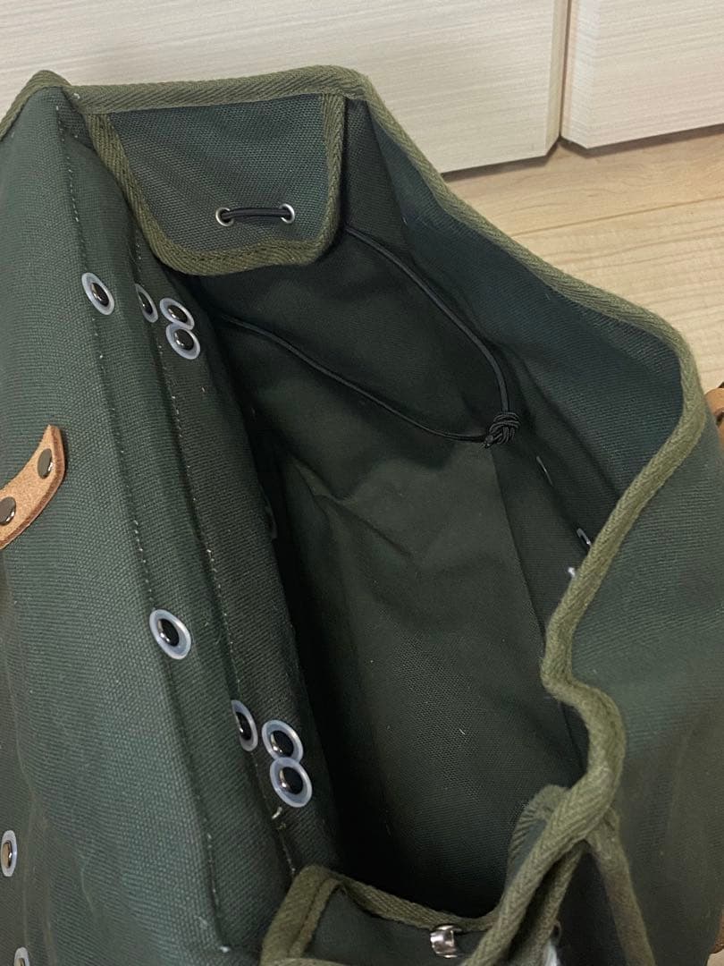 OSTRICH オリーブグリーン サイドバッグ