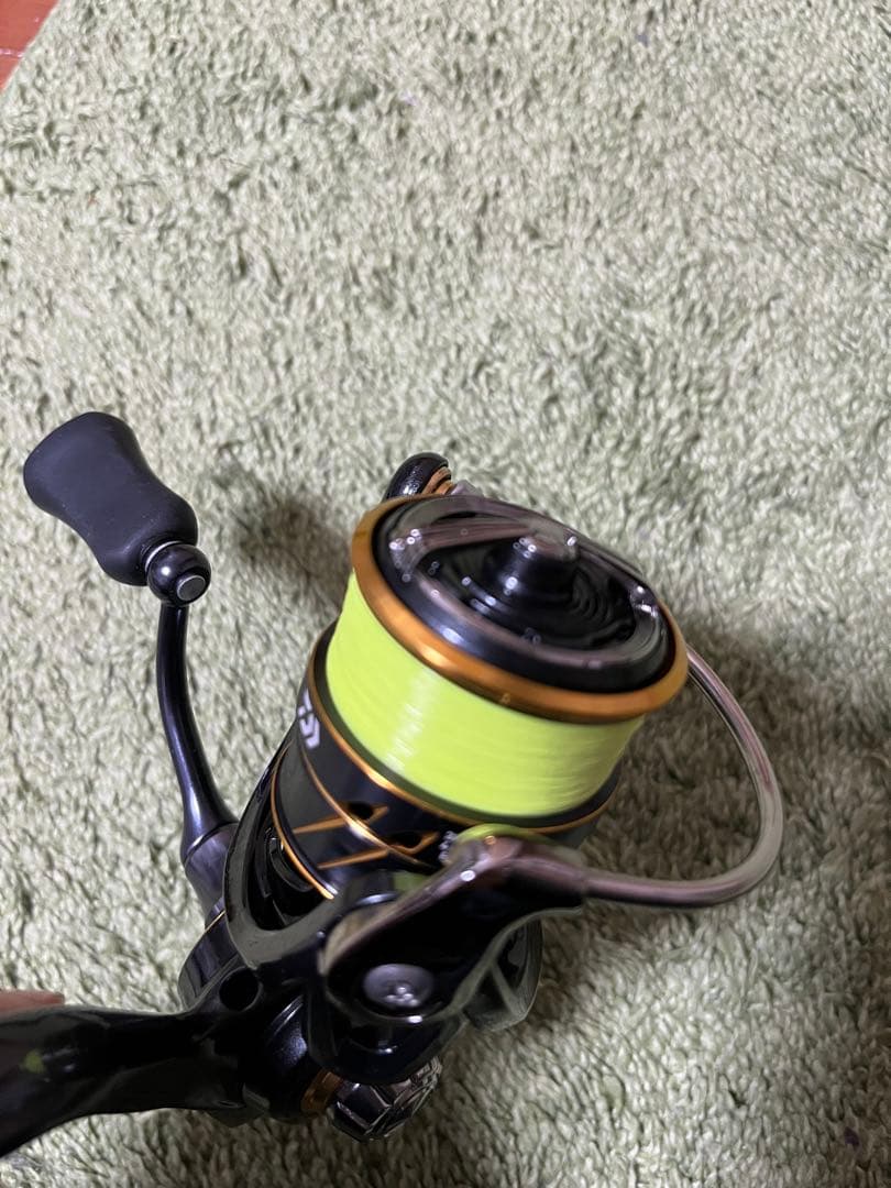 CALDIA FC LT2000S スピニングリール