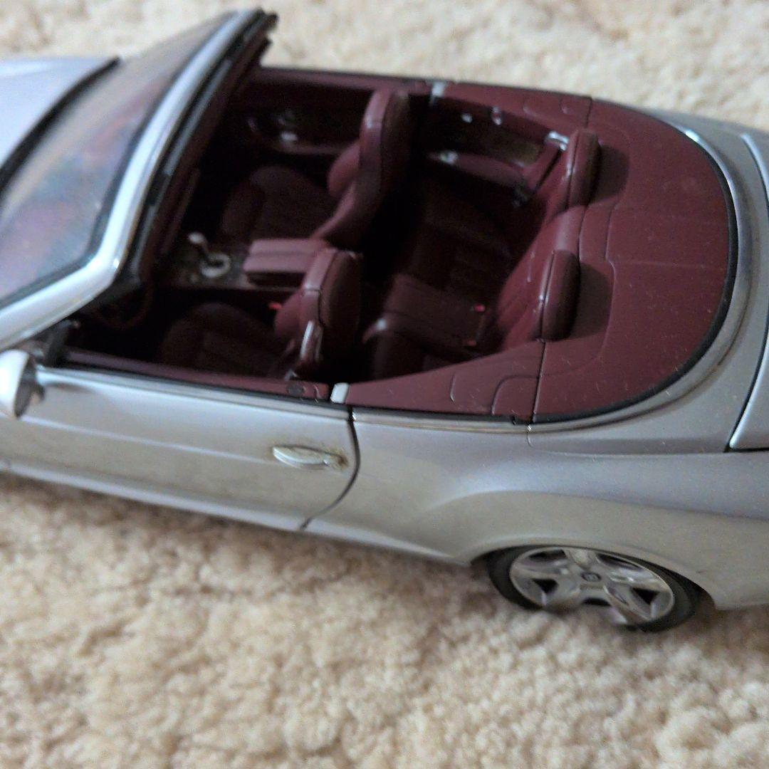 【値下げ】ベントレー コンバーチブル ミニカー シルバー