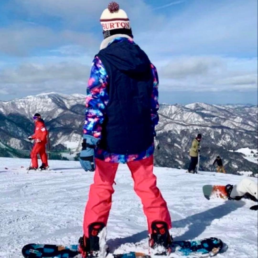 【美品】arg × XNIX／スノーボード ウェア 上下セット レディース