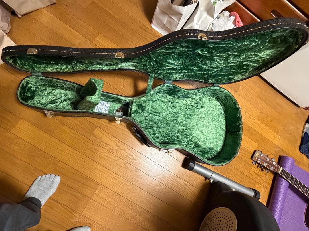 cat'sEyes、ビンテージ最高峰、C E1300オール単板.純正ハードケース