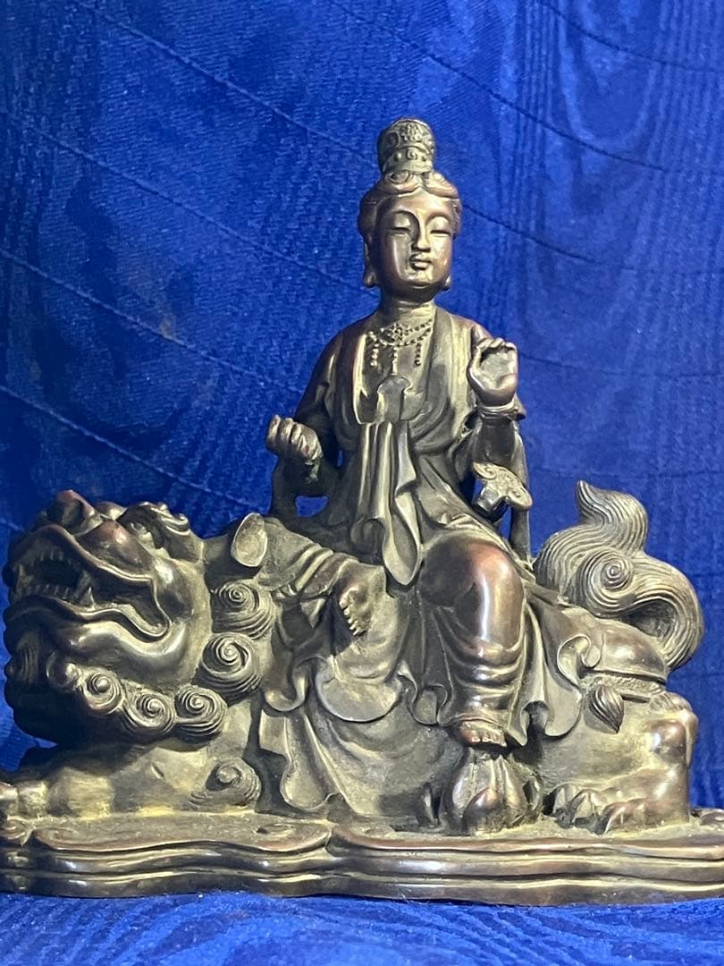 観音様　獅子　銅　真鍮　観音菩薩　仏像