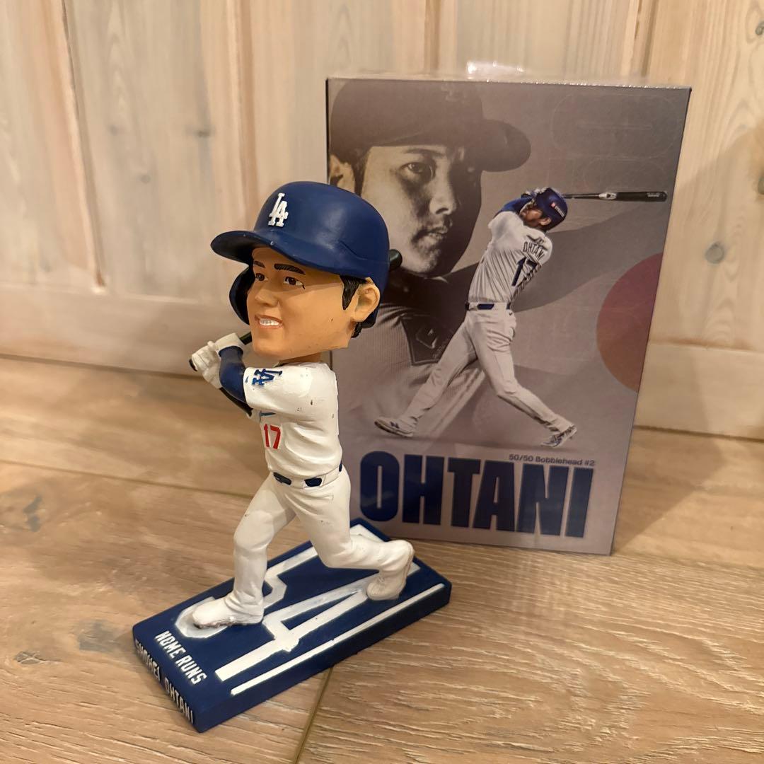 ドジャース大谷翔平 50/50入場者特典ボブルヘッド