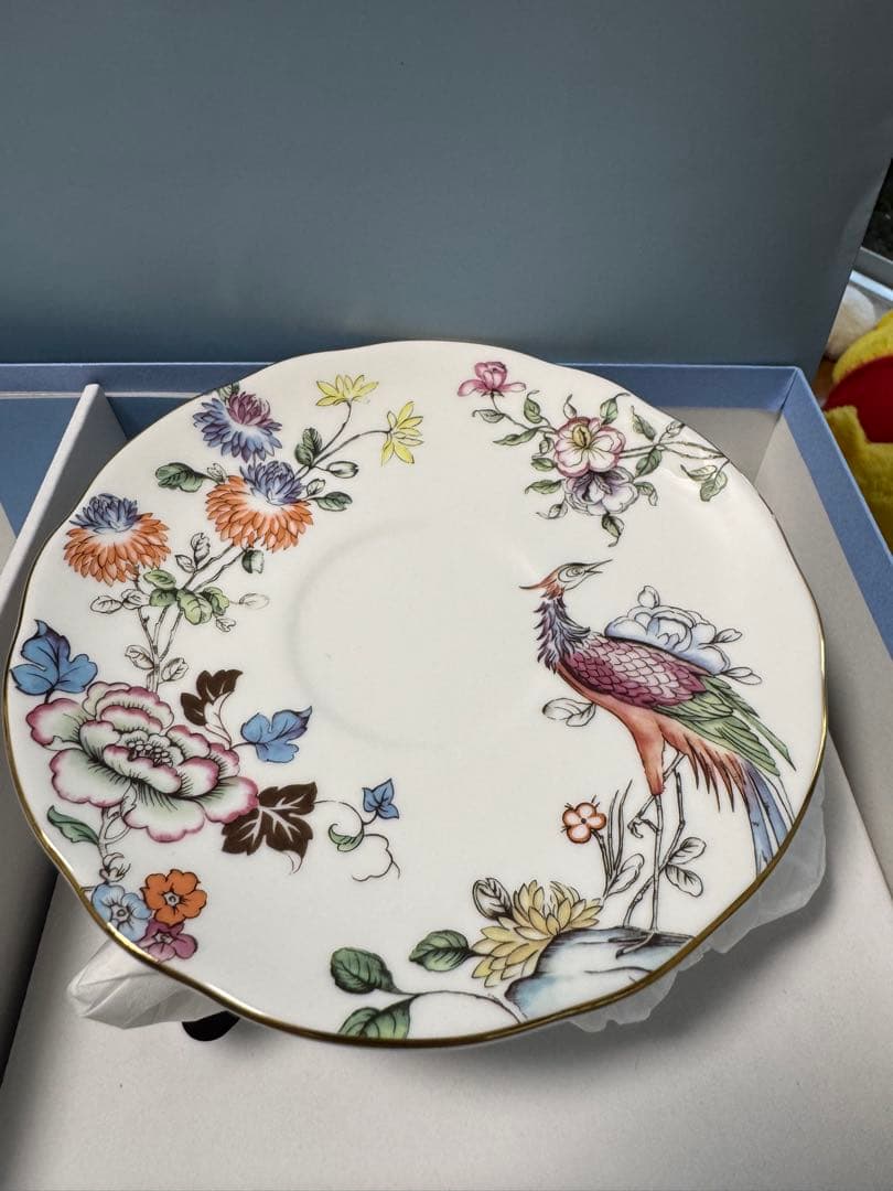  花柄カップとソーサーセット