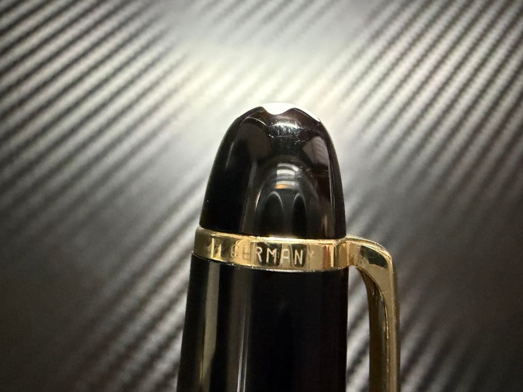 未使用に近い モンブラン マイスターシュテュック 145 ブラック M 万年筆