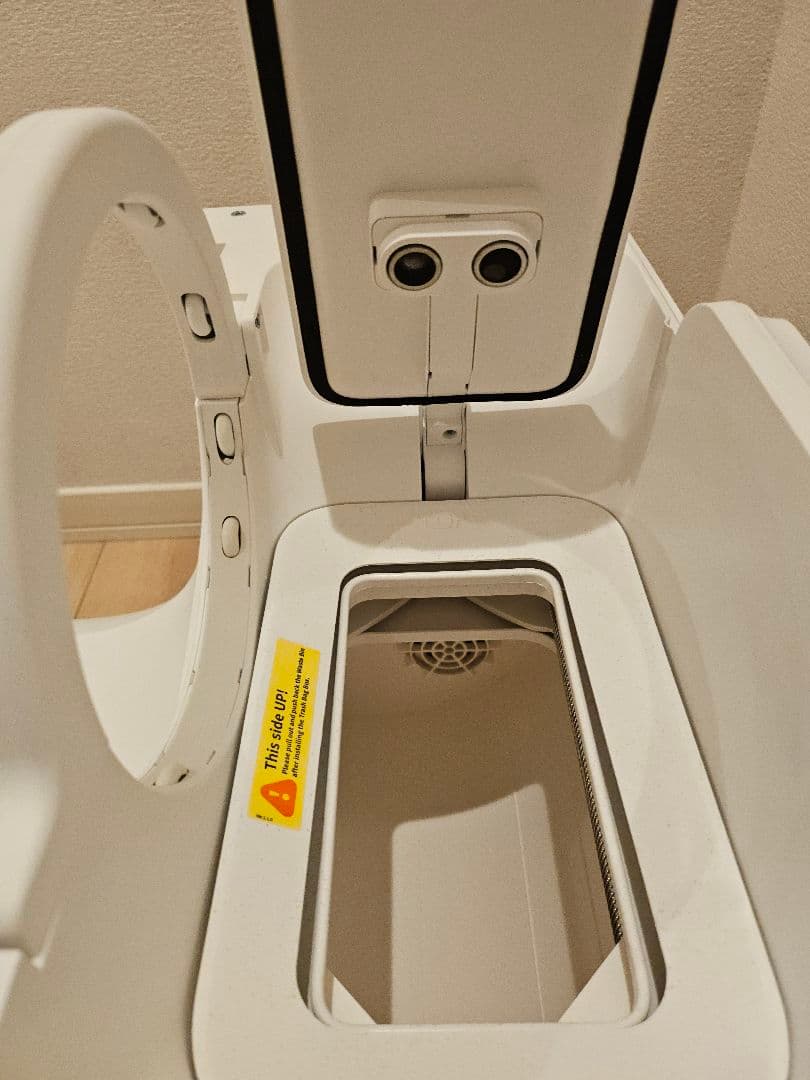 自動猫トイレ FURBULOUS BOX