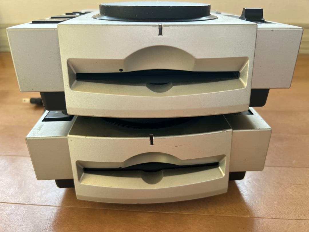 Pioneer CDJ-100S 2台