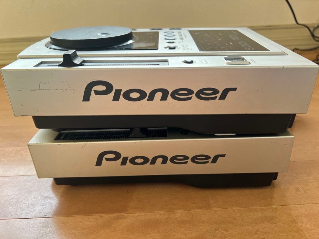 Pioneer CDJ-100S 2台