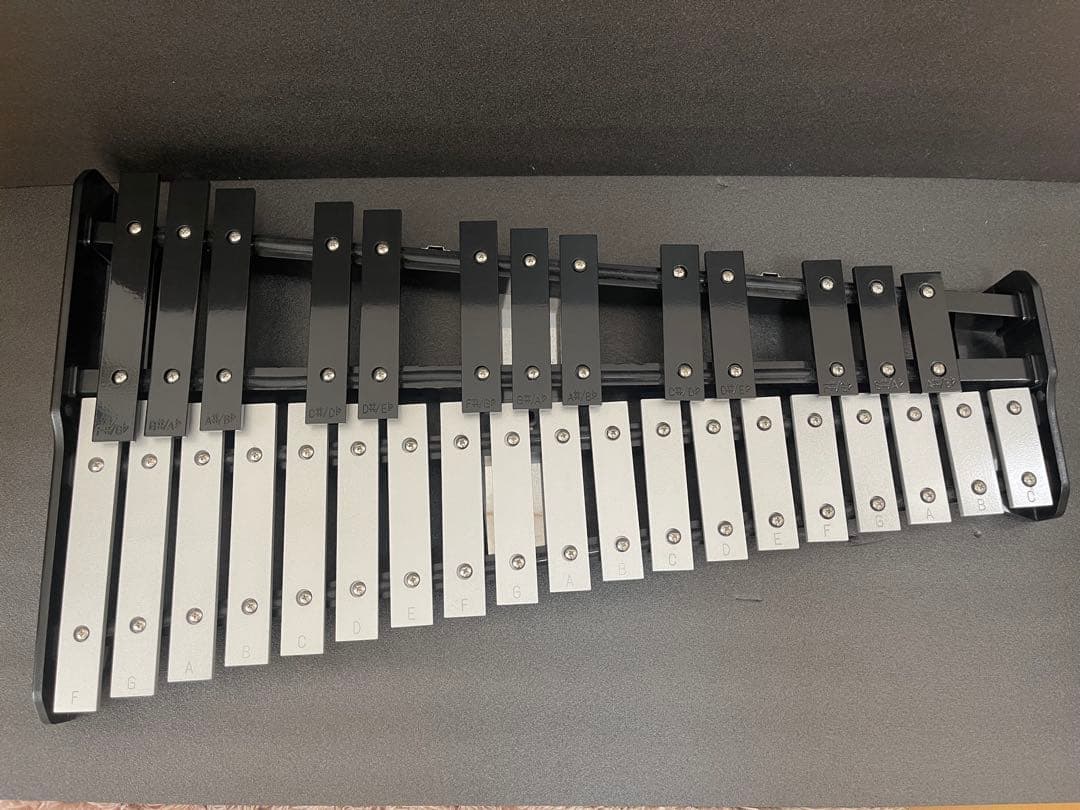 SUZUKI楽器製　鉄琴 調整可能スタンド付き