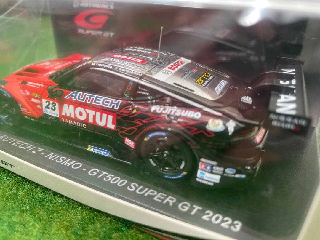 スパーク スーパーGT 2023 モチュール オーテック Z ニスモ