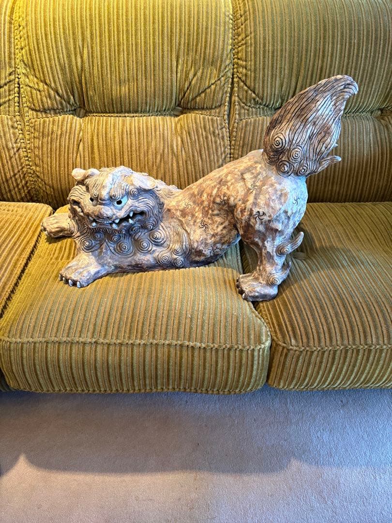 大きめサイズ獅子　置物