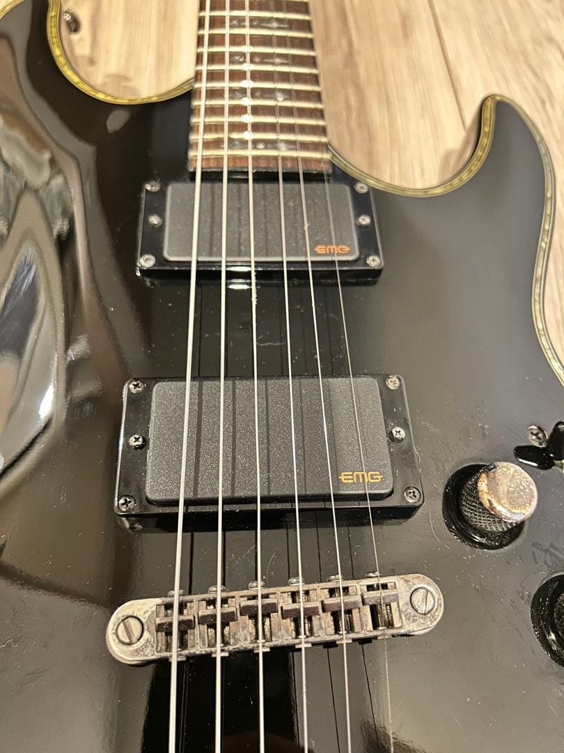 シェクター　ヘルレイザー EMG搭載