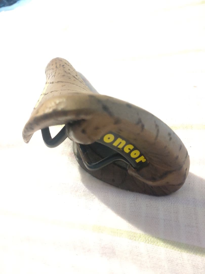 送料込【concor s.marco コンコールサンマルコ】　自転車サドル