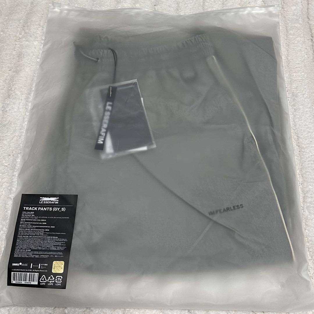 アイドル lesserafim popup 2024 TRACK PANTS S