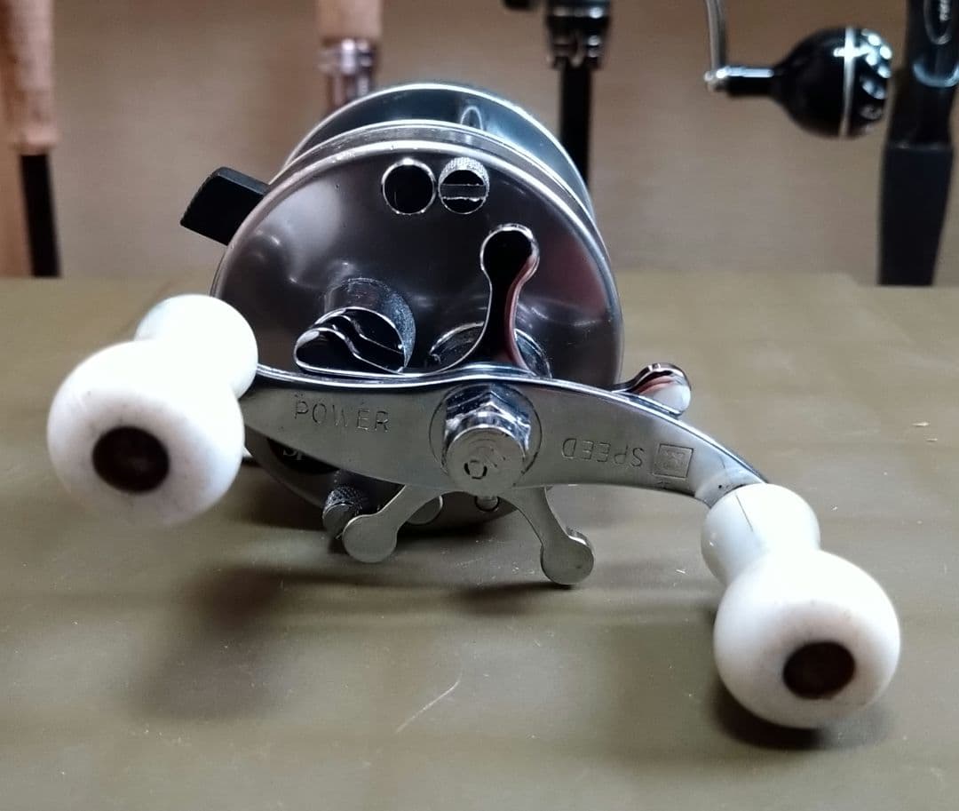 ABU Ambassadeur 1500 C ベイトリール