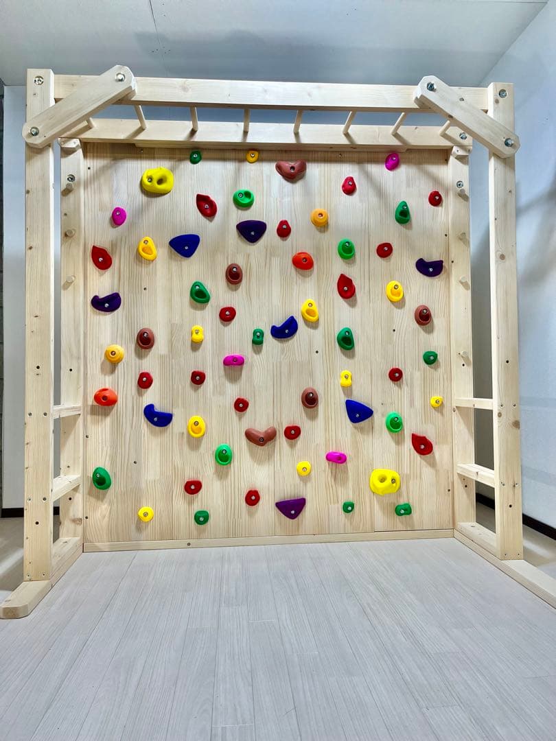 雲梯　室内うんてい　タイプC  木目の綺麗なボルダリング全面