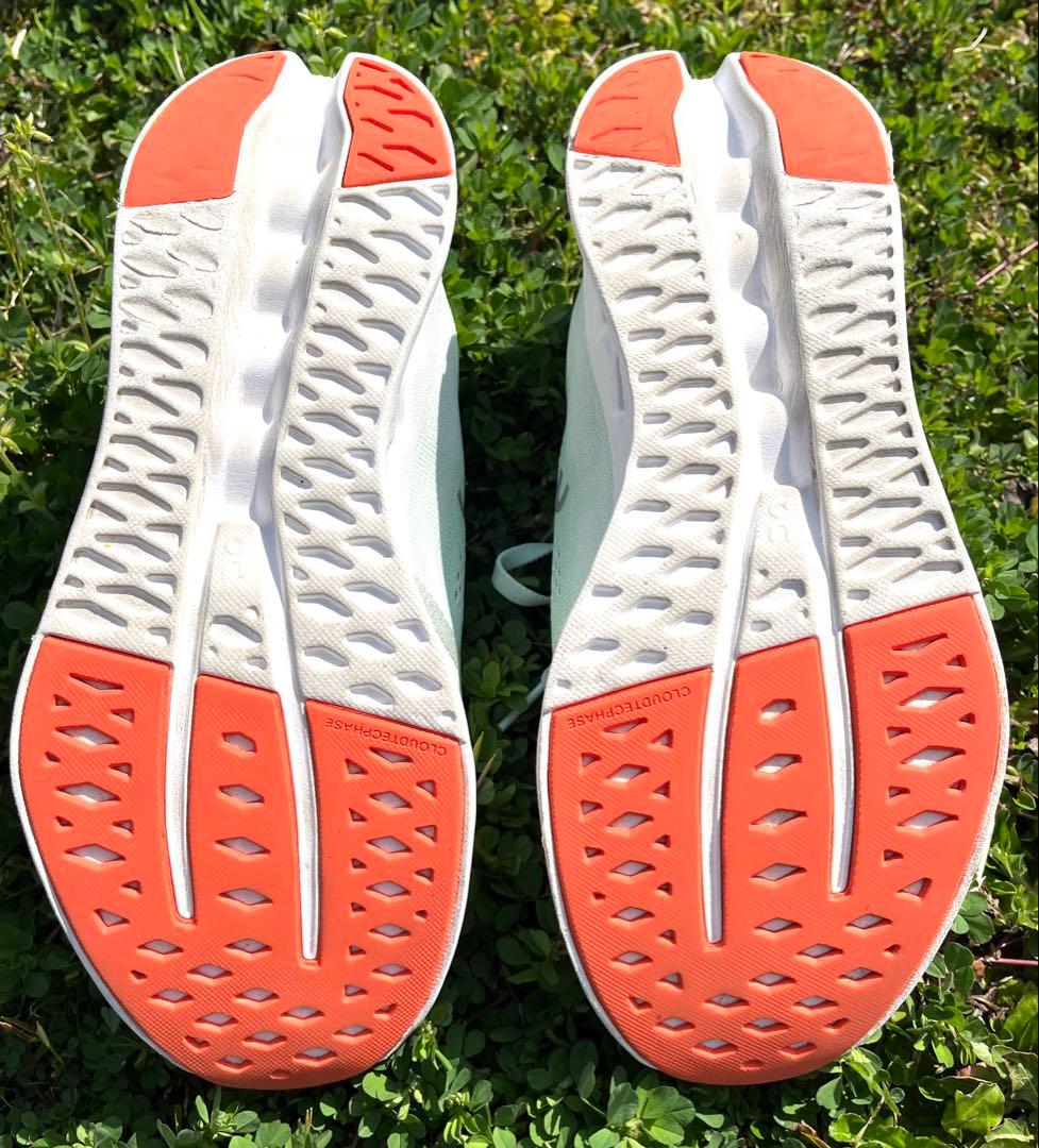 ★美品★On Cloudsurfer 26.0cm お安く即決！