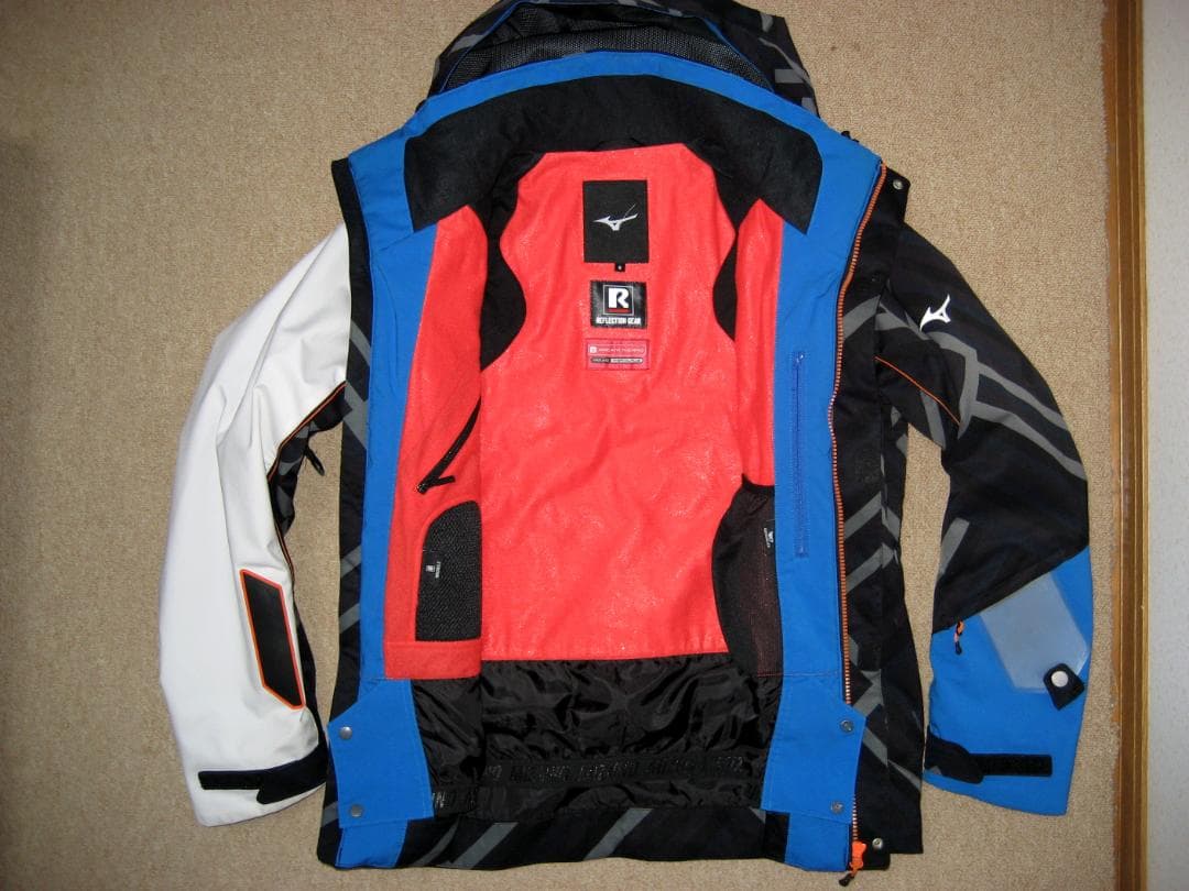 再値下げ　ミズノCREW 高機能ウェア　上Sサイズ 下Mサイズ セット