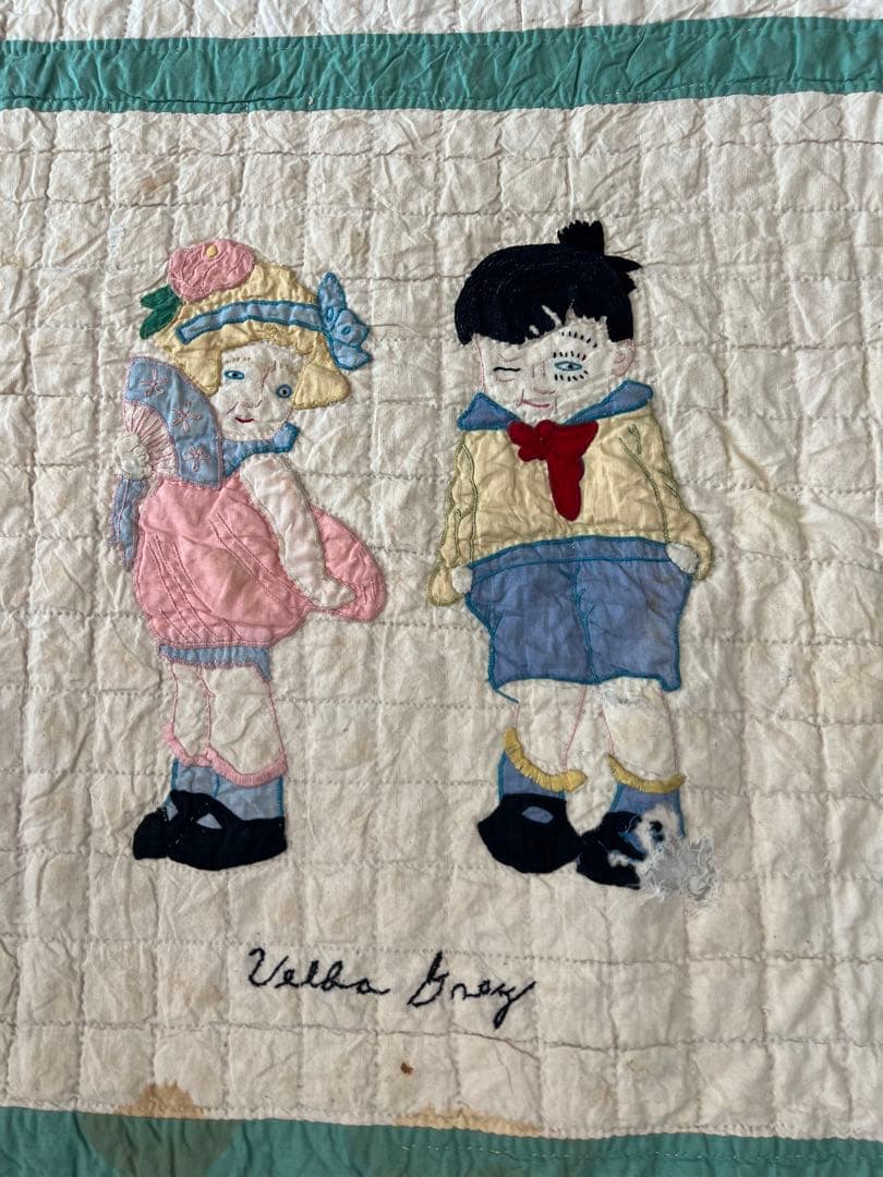 アンティークキルト✴︎刺繍キルト✴︎アップリケキルト