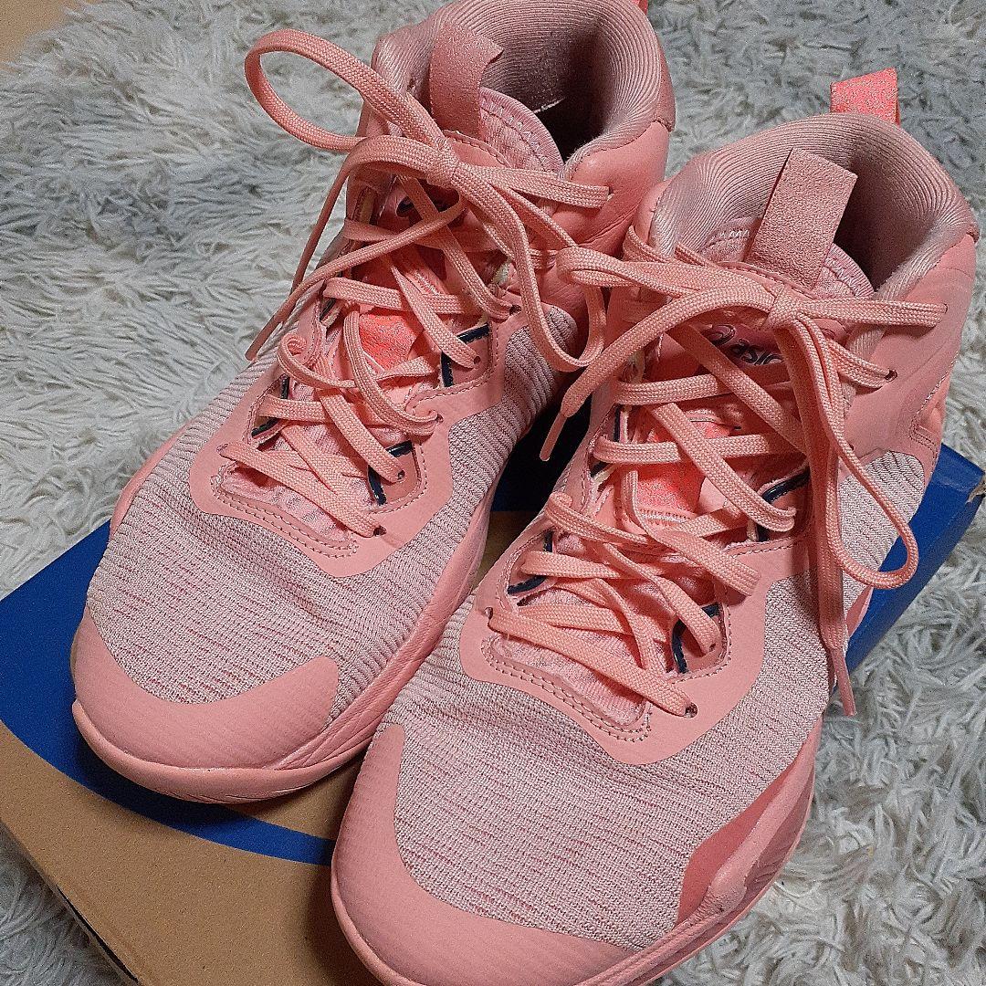 NOVA SURGE3 ピンク　グレープフルーツ　シューズ　バッシュ