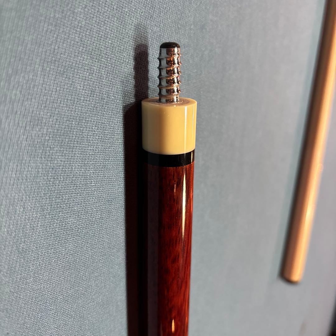 Predator ビリヤードキュー