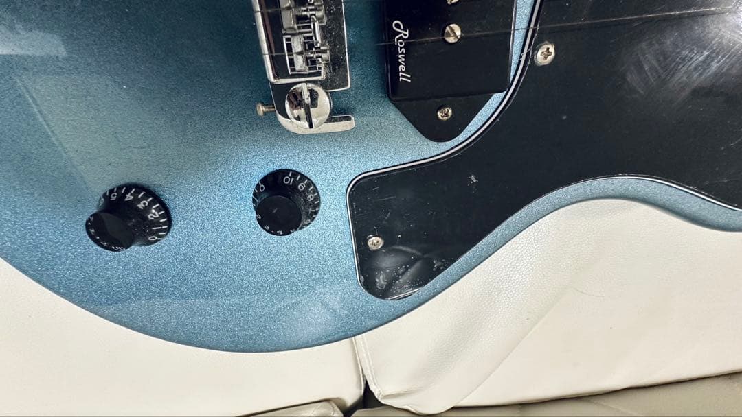 Harley Benton DC-Junior Pelham Blue ギター