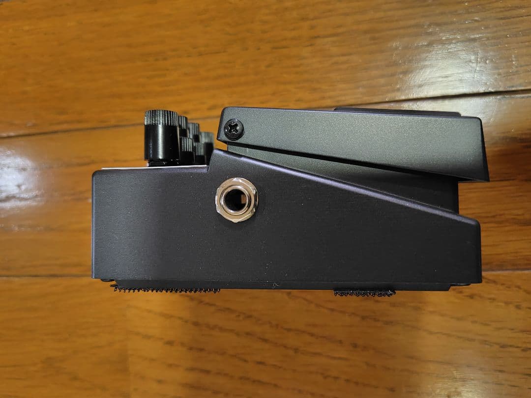 BOSS MT-2w l Zone ギターエフェクター