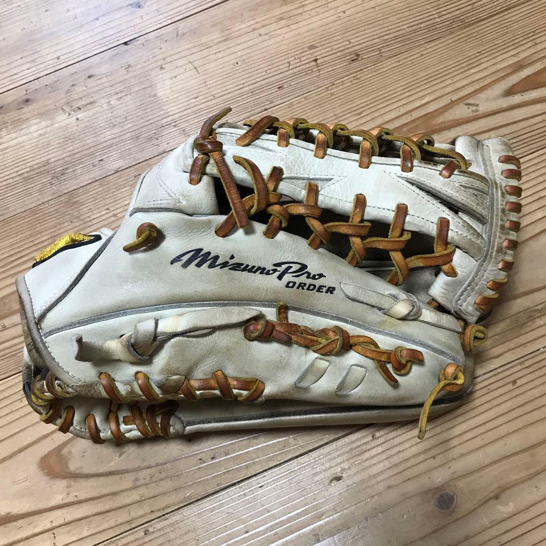ミズノプロ硬式外野手用グローブ　オーダー