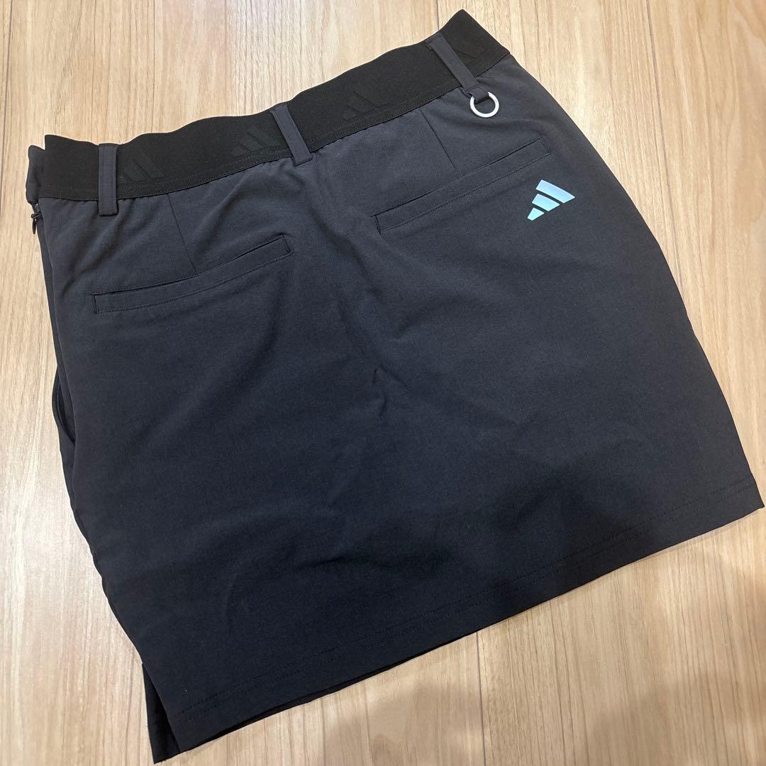 新品タグ付アディダスゴルフ モックネックシャツ＆スカート セットアップ S