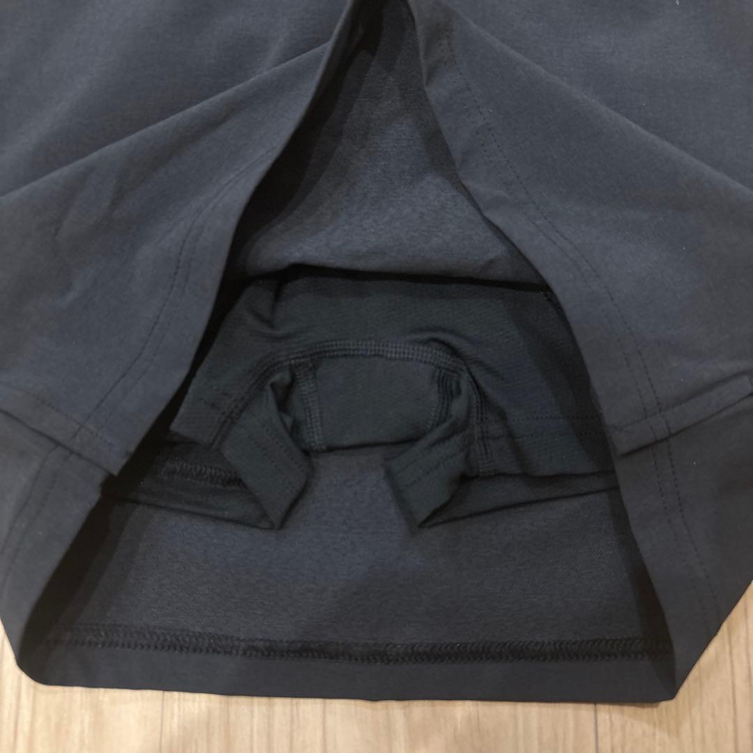 新品タグ付アディダスゴルフ モックネックシャツ＆スカート セットアップ S