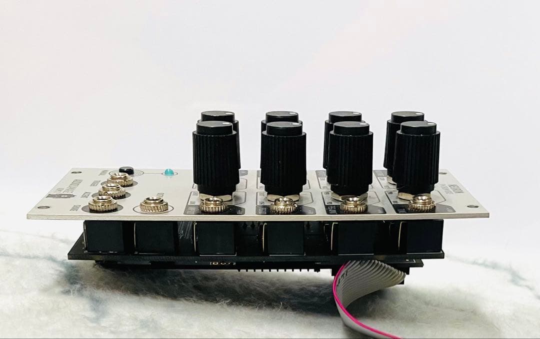 生産終了品 Audio Damage ADM12 Neuron 稼動品 シンセ