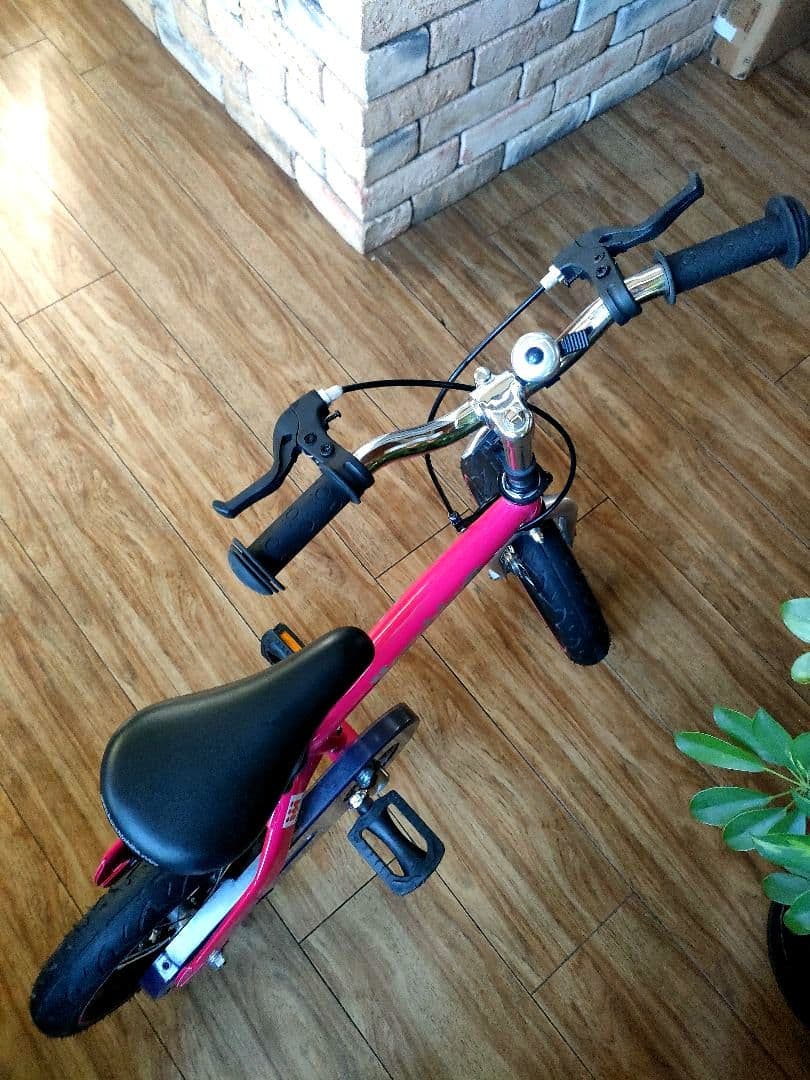 美品　HenshinBike2 12インチ 自転車タイプ ピンク 限定カラー