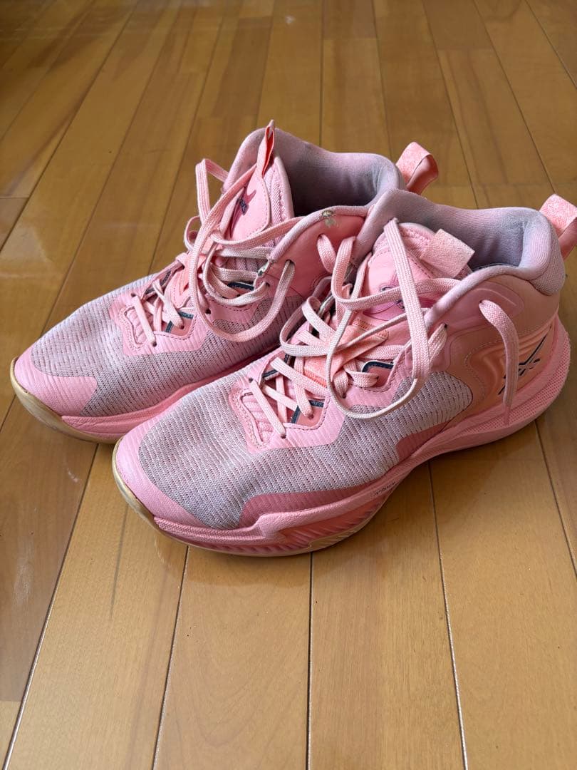 アシックス　ノヴァサージ3 27.5cm