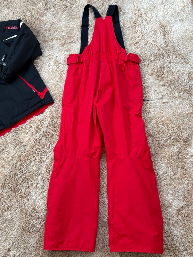DESCENTEスキーウェア　上下セット！Mサイズ