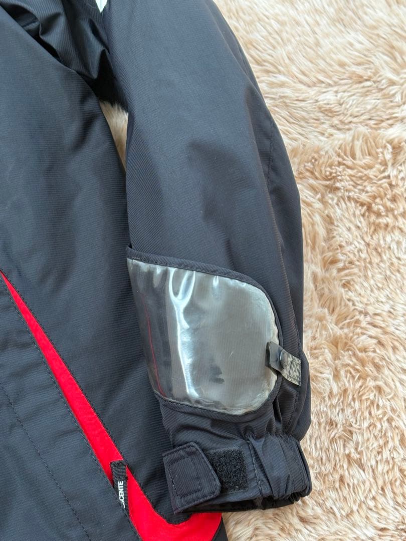 DESCENTEスキーウェア　上下セット！Mサイズ