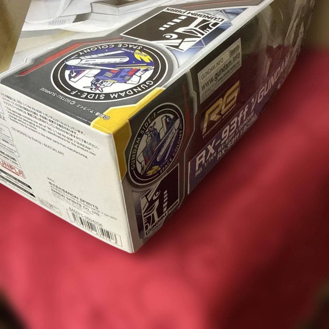 【未組立】 RX-93ff GUNDAM