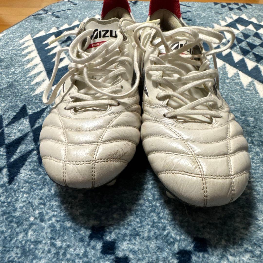 Mizuno Neo ホワイト/レッド スパイクシューズ