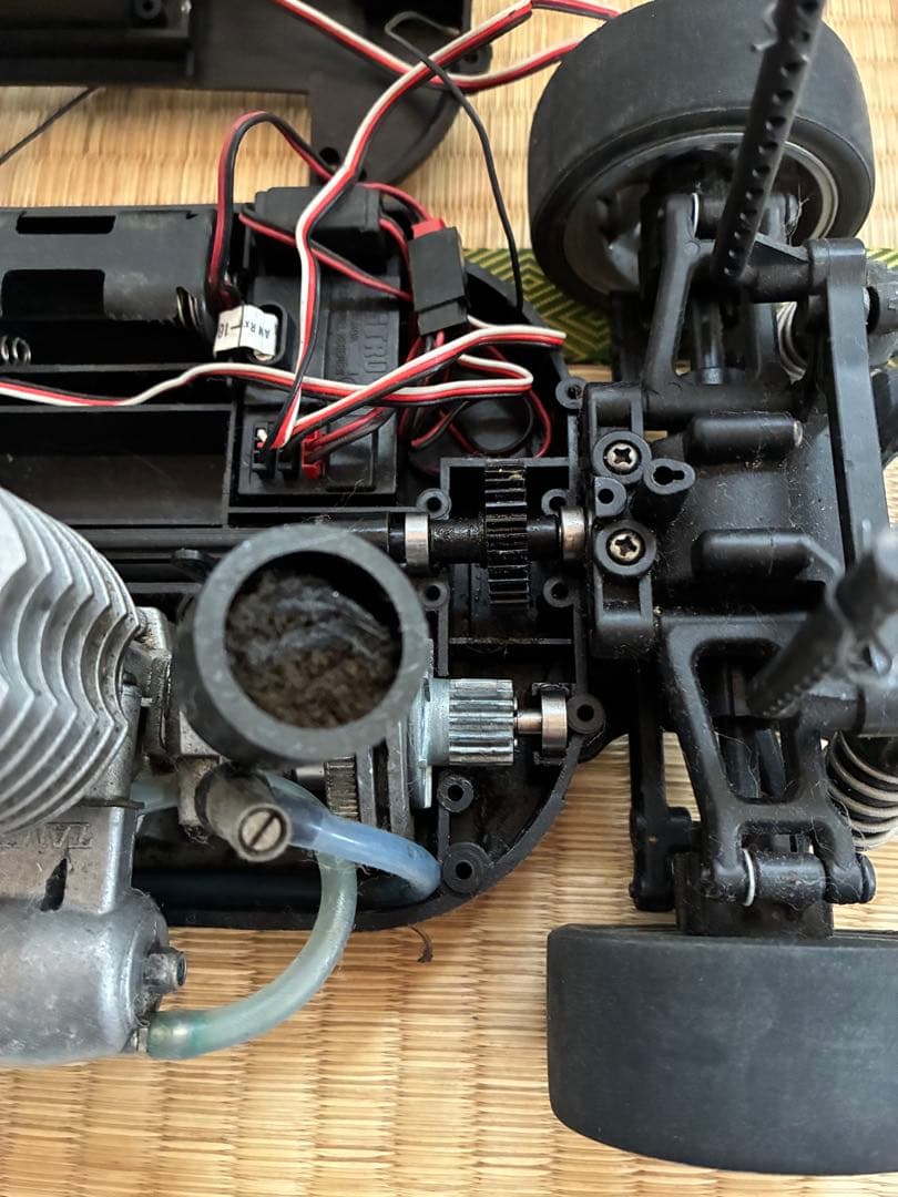 タミヤ エンジンカー TG10？AMG メルセデス