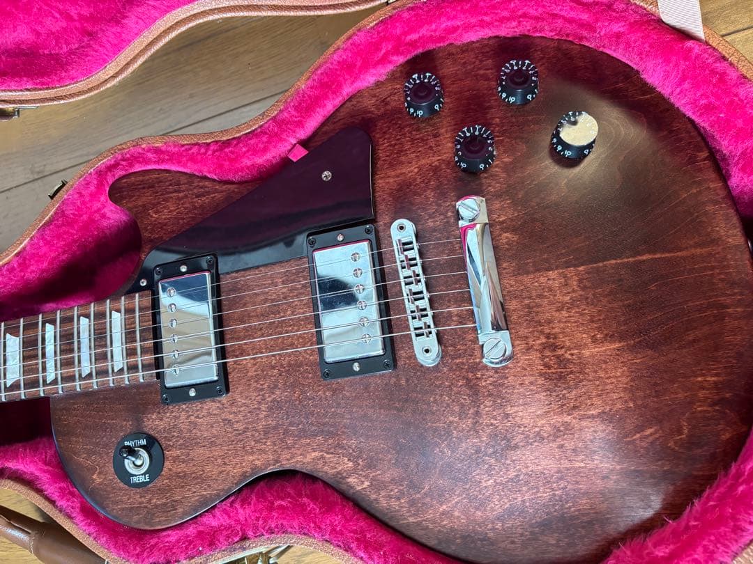 Gibson Les Paul Studio 2016 ハードケース付き