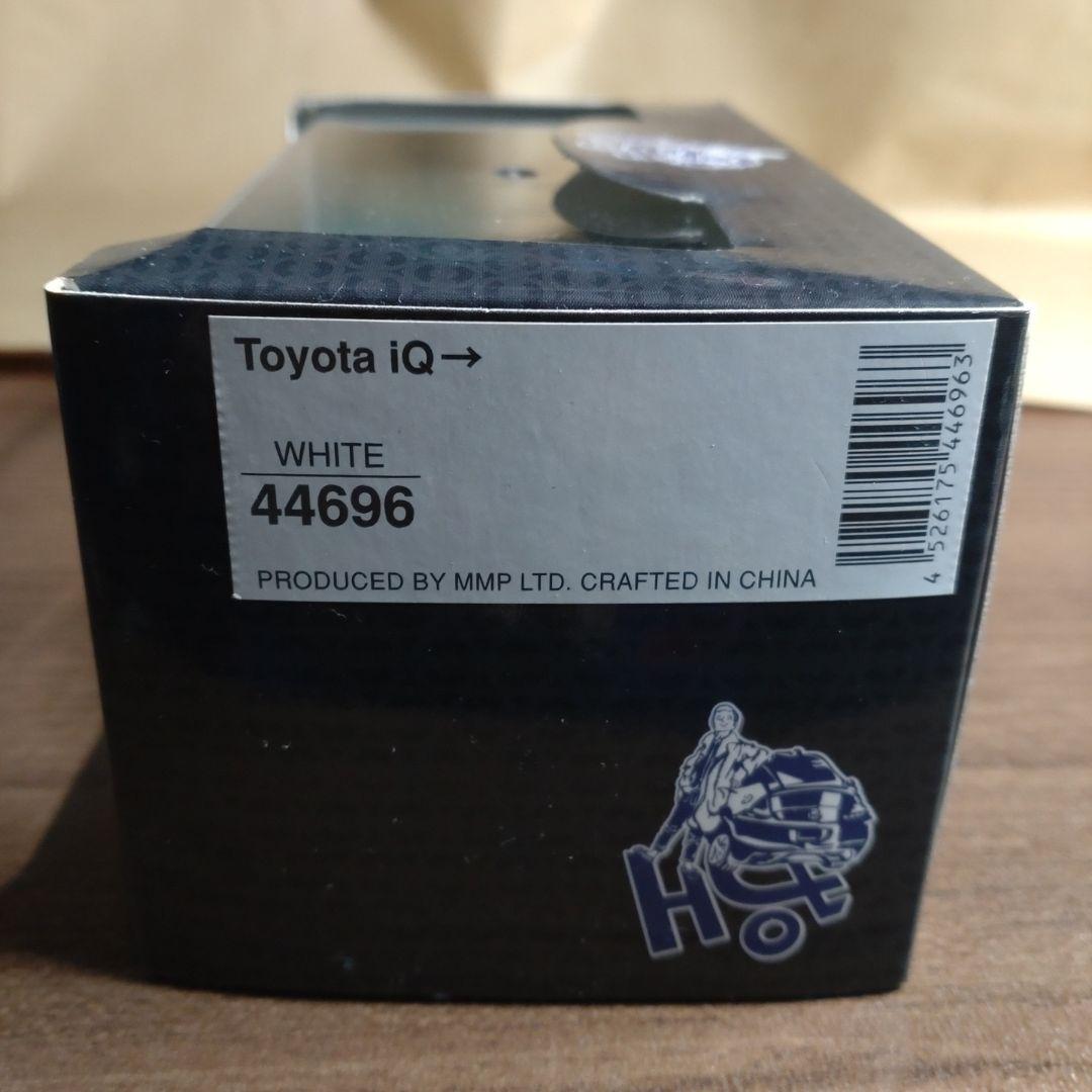 エブロ 1/43 トヨタ iQ ホワイト